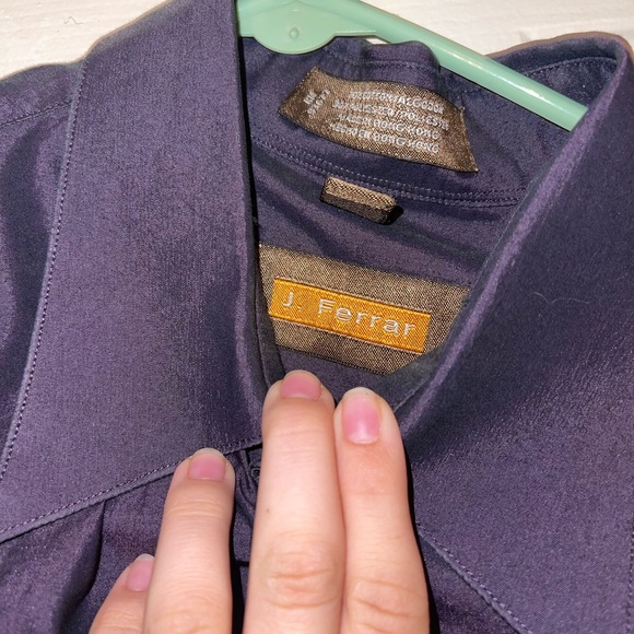 Men’s button down - Picture 2 of 2